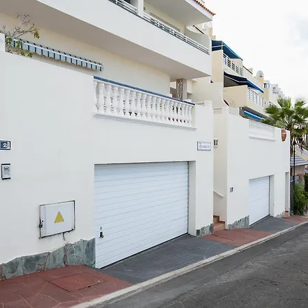 Sea View Los Gigantes شقة